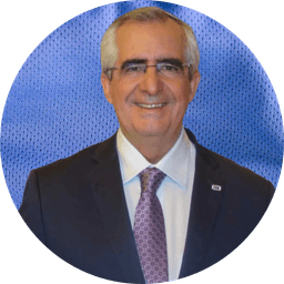 Dr. Milton Ruiz Alves